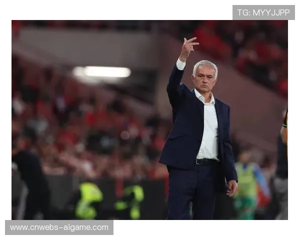 穆里尼奥欣赏卢卡，但本菲卡认为转会费过高难成行